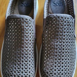 Sofft tan sneakers/slides/summer shoes Size 9 New